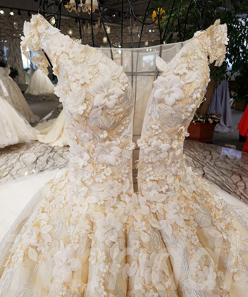 wedding dress with train-0534-06