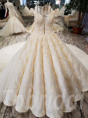 wedding dress with train-0534-07