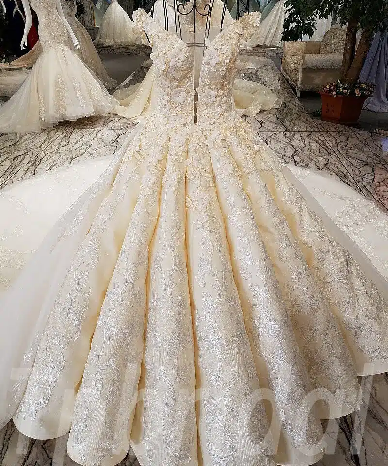 wedding dress with train-0534-07