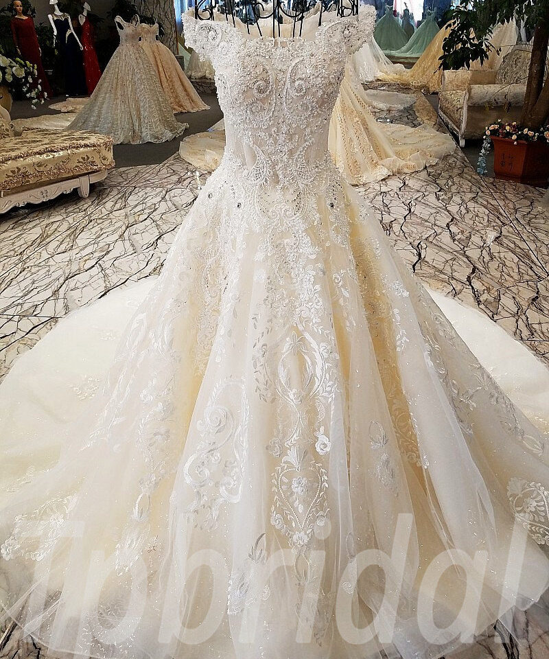 lace wedding dress aline-138-01