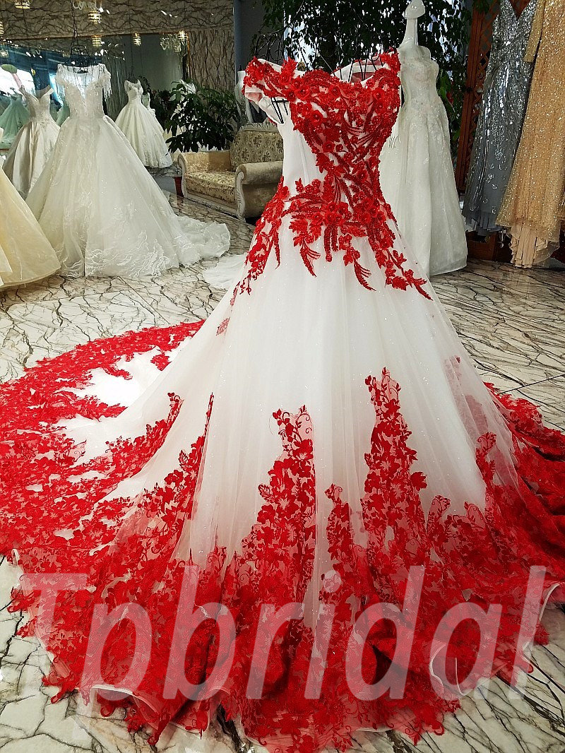 Orlando Bridal Shop - Designer Wedding Dress Shop in Orlando, FL -  Solutions Bridal Boutique