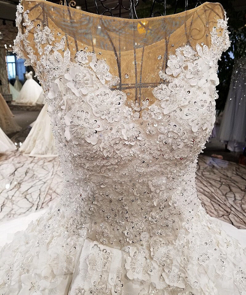 wedding dress diamond-129-17