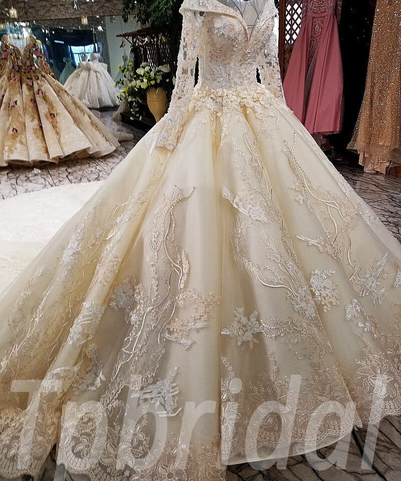 wedding dress girl-118-04