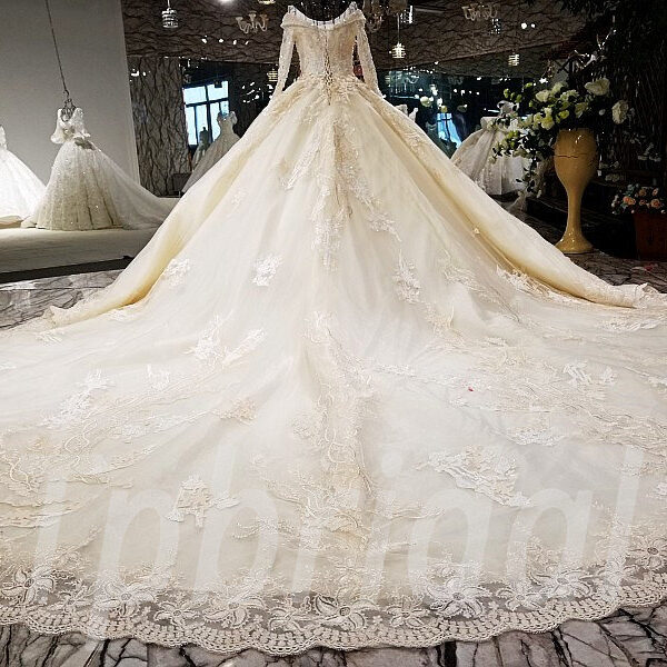 wedding dress girl-118-09