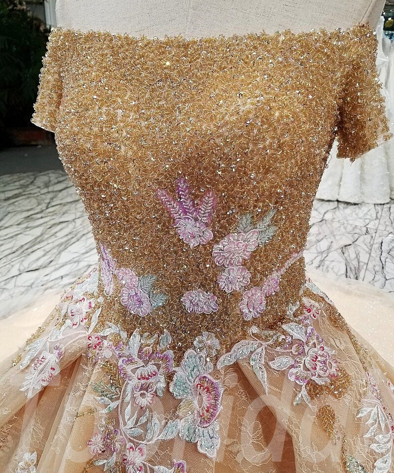 wedding dress gold-0069_0001