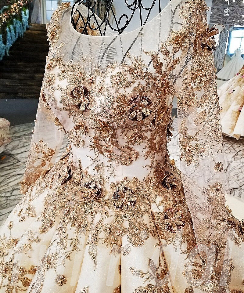 wedding dress long train-119-05