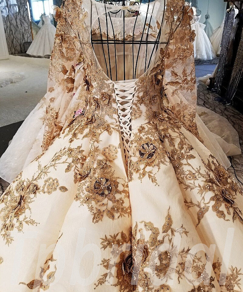 wedding dress long train-119-07