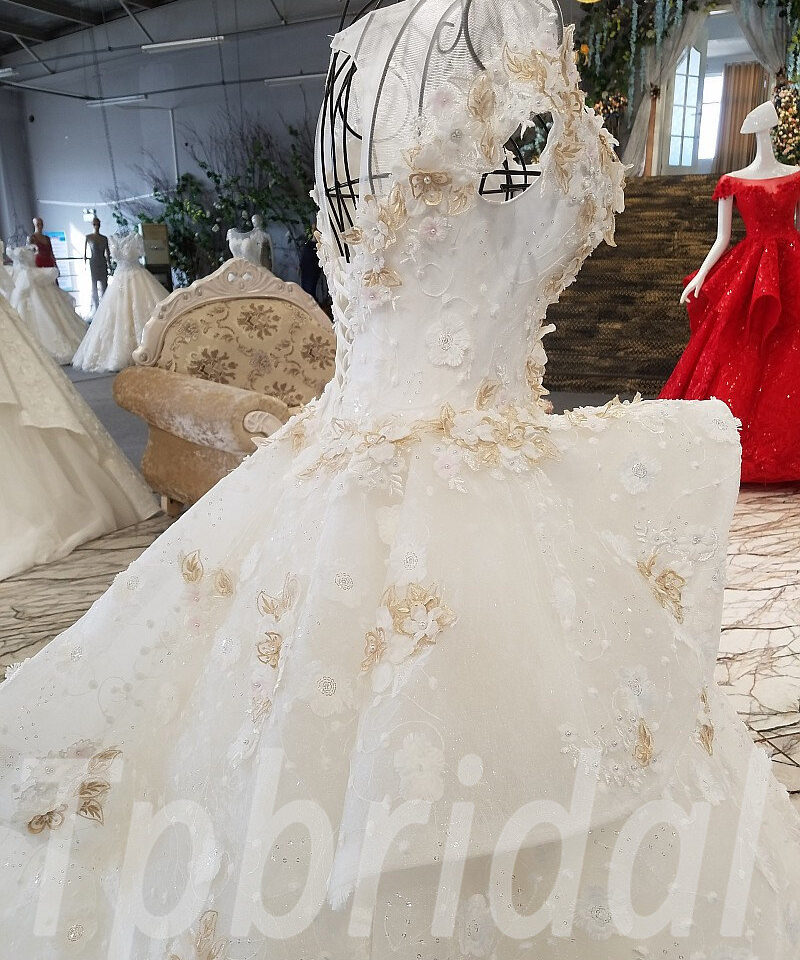 wedding dresses online-146-06