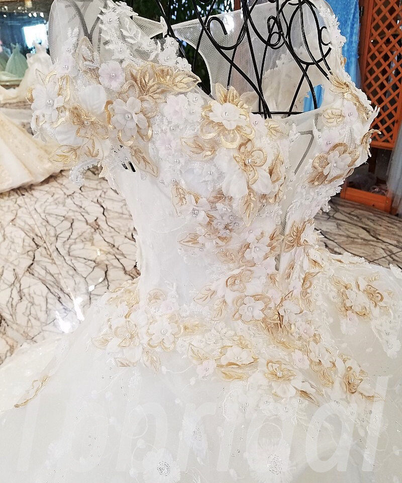 wedding dresses online-146-08