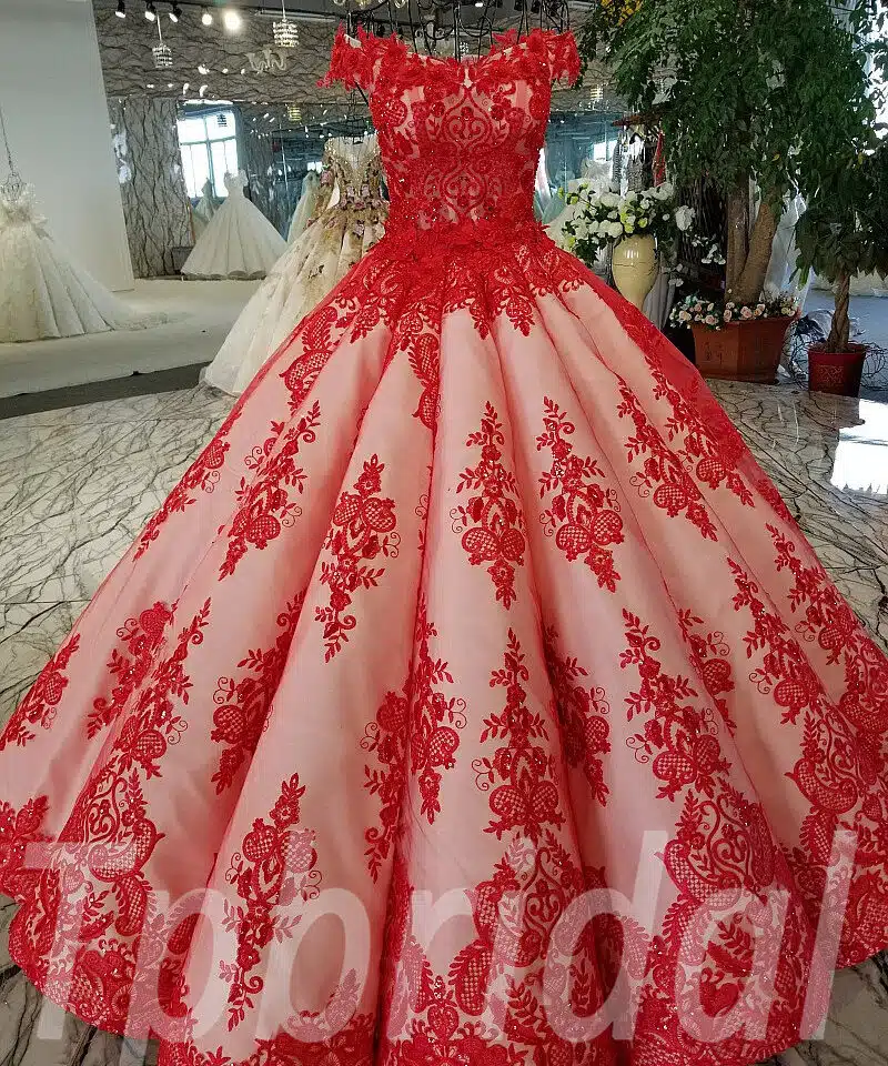 wedding dresses red-132-02