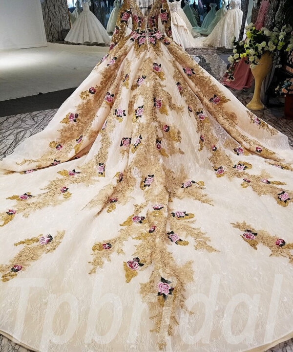wedding dresses long train-130-05