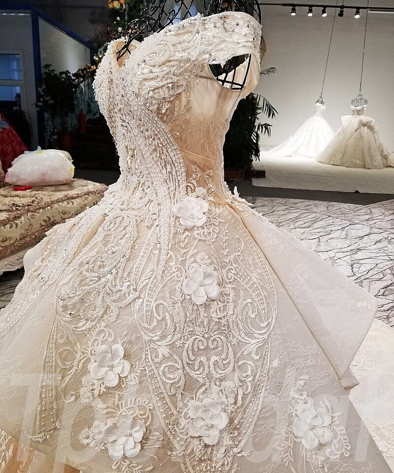 wedding_dress_affordable-0068_0006