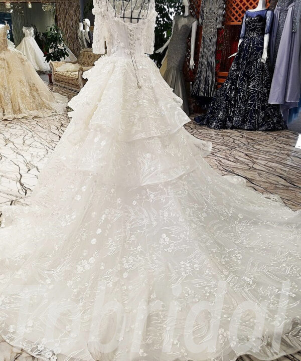 white wedding dress-136-06