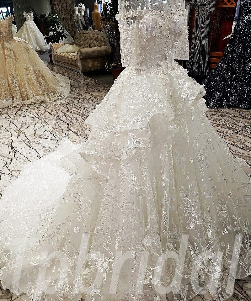 white wedding dress-136-07