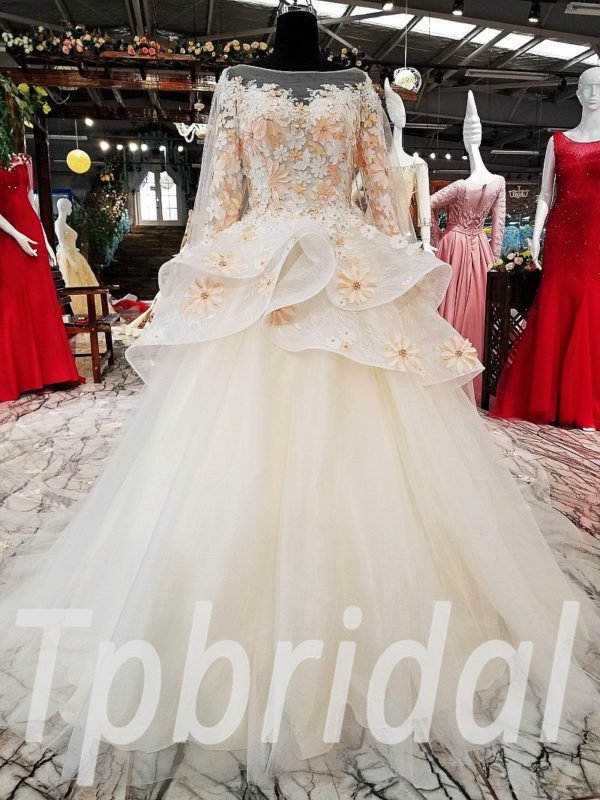 Gorgeous Wedding Dresses Under $500 - Budget Wedding Gowns