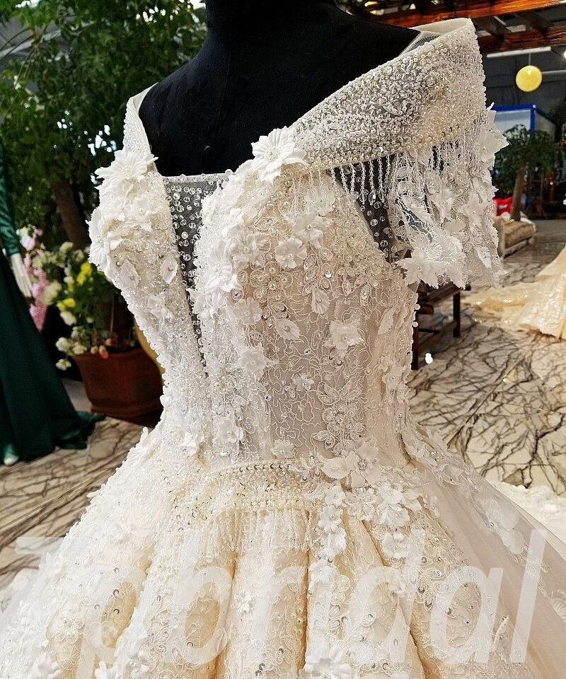 ball gown wedding dress lace 166-03