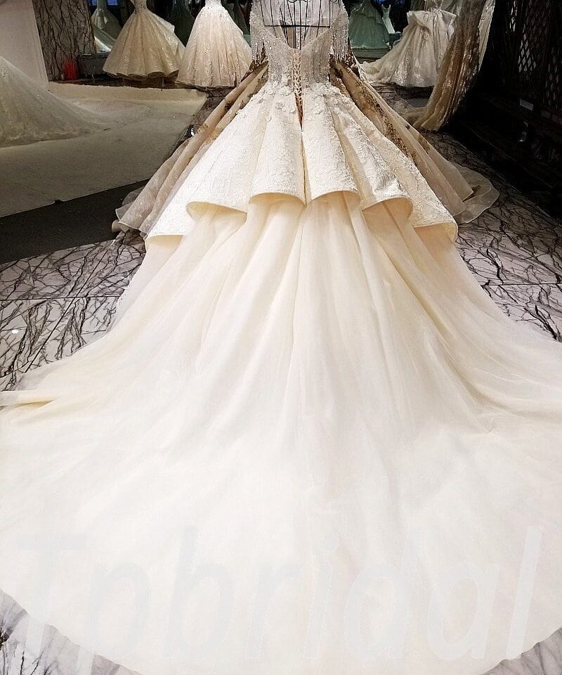 ball gown wedding dress train 189-04