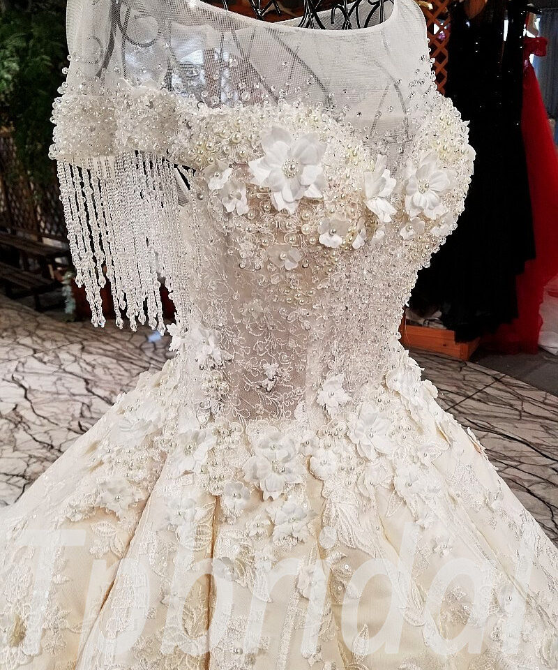 ball gown wedding dress train 189-08