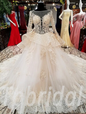 wedding dress gown 165-08