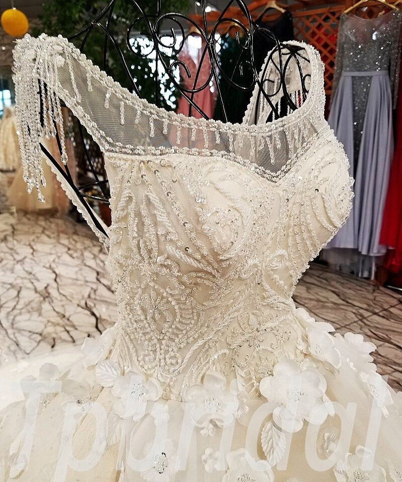 wedding dress sleeveless 191-05