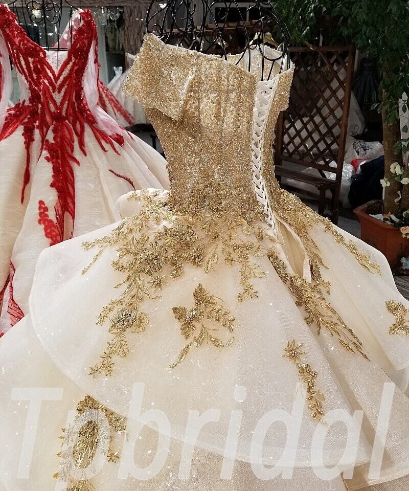 gold wedding dress 2018 209-05