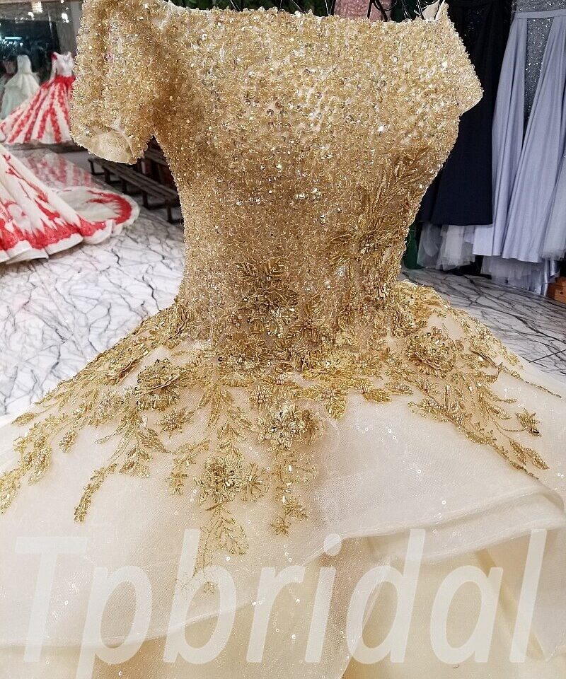 gold wedding dress 2018 209-02