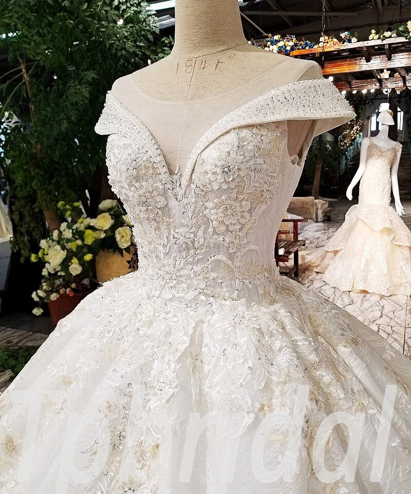 ivory wedding dress 0224-07