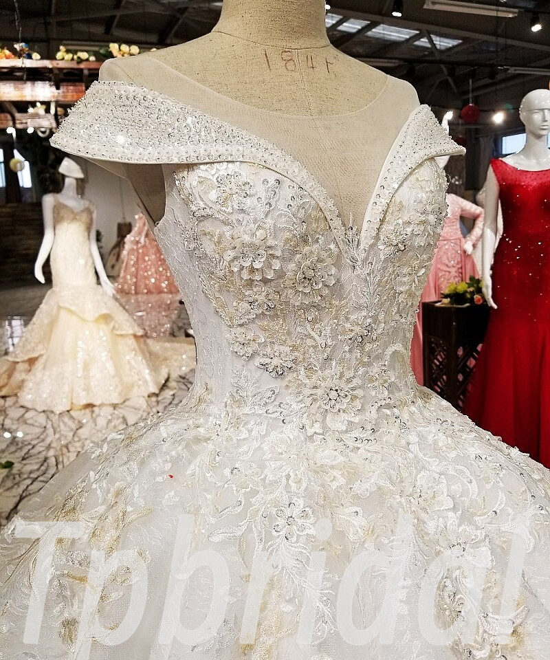 ivory wedding dress 0224-09