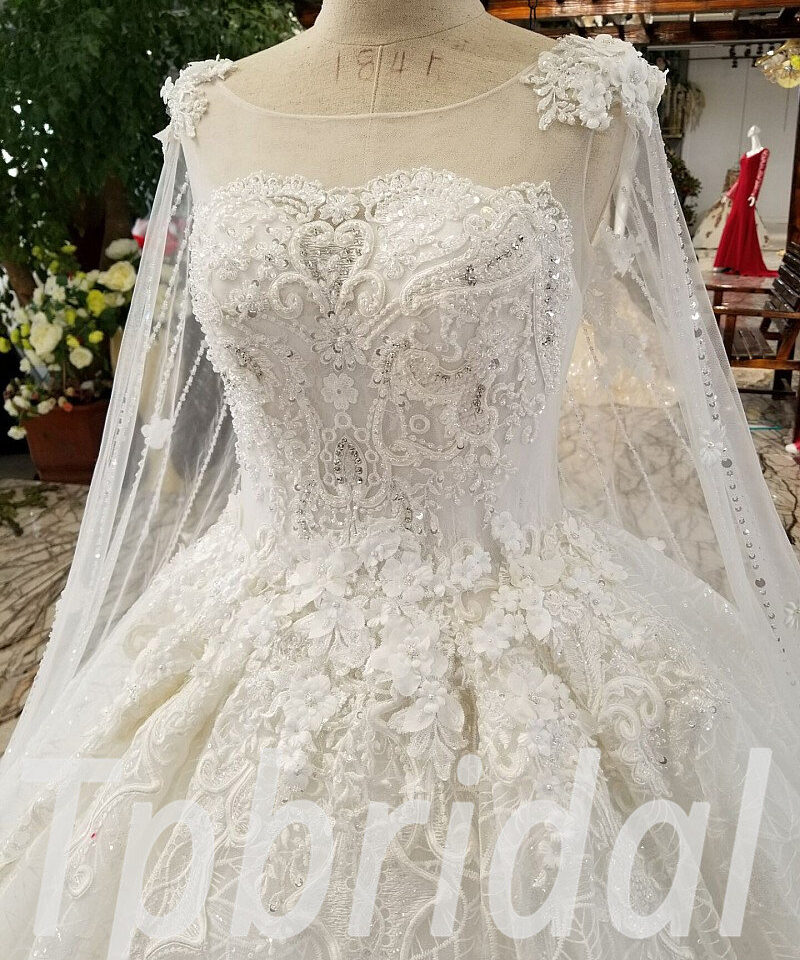 lace wedding dress with cape 0225-03