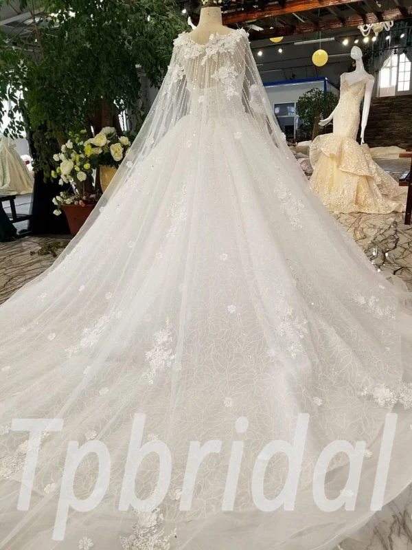 lace wedding dress with cape 0225-09