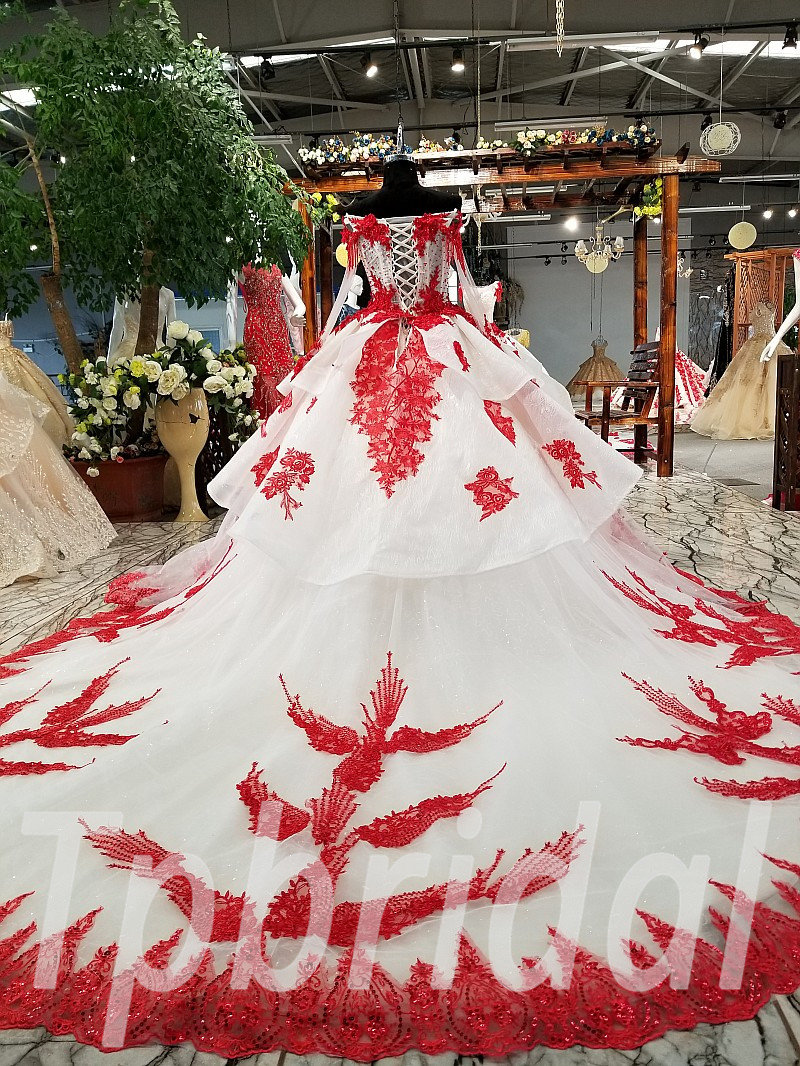 20 Best Organza Wedding Dresses of 2024