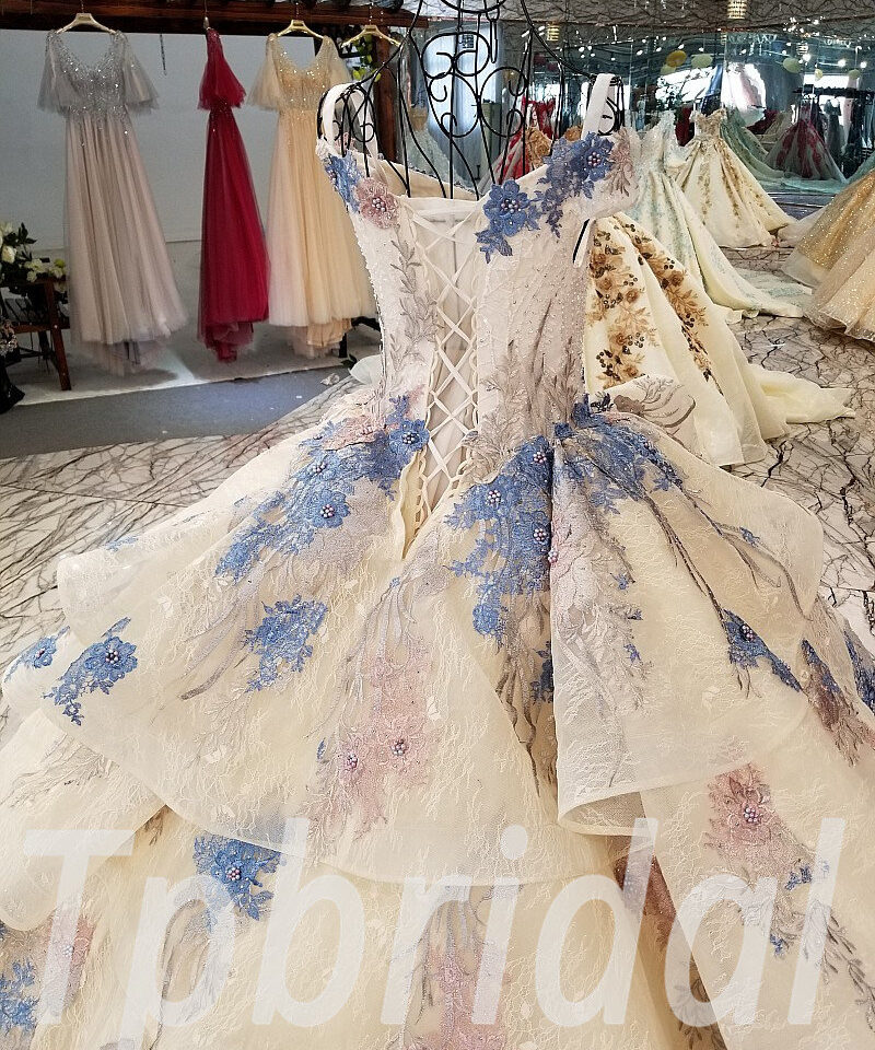 wedding dress colors 0233-09