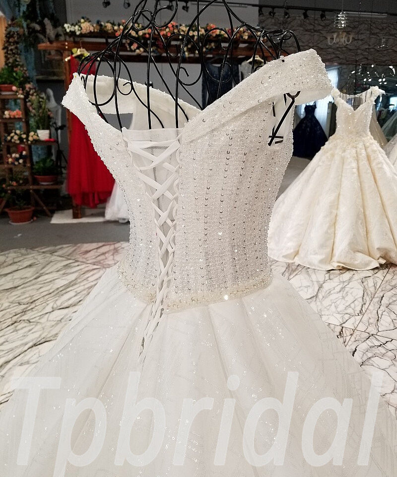 a line wedding dress train 261-06