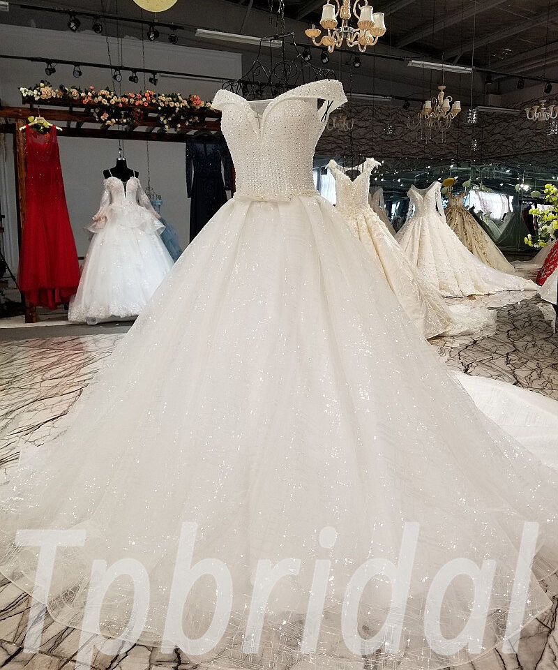 a line wedding dress train 261-06