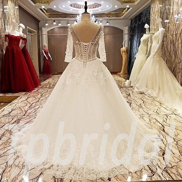 ball gown wedding dress floor length 276-02