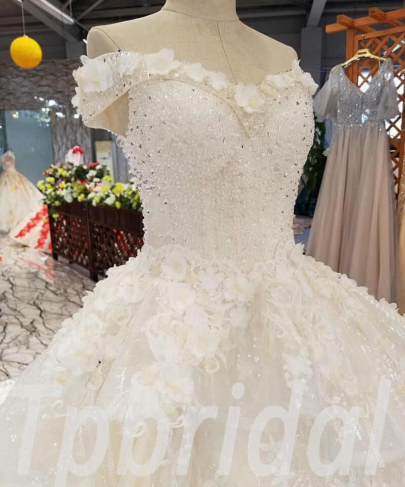 ball gown wedding dress hand made 262-01