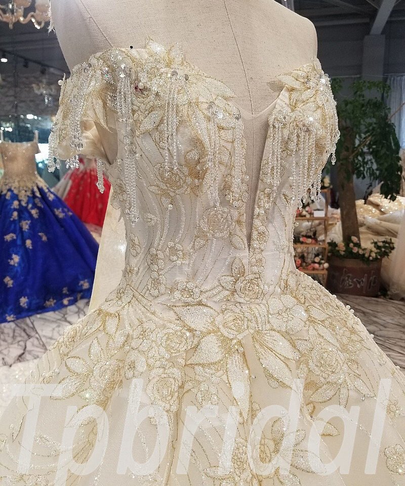 ball gown wedding dress with train 289-11