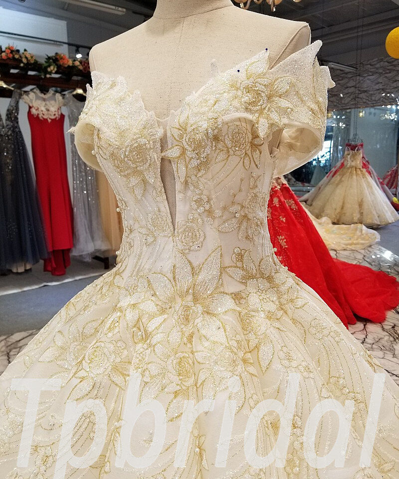 gold and white wedding dress 278-05