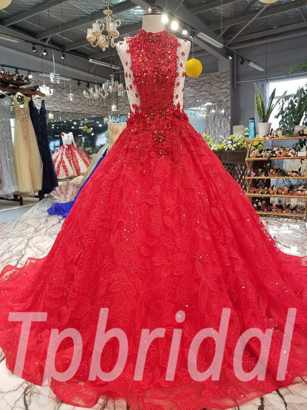 Buy Breathtaking Red Sleeveless Ballgown Wedding/debut Dress With Cathedral  Train or Tiered Skirt Online in India - Etsy