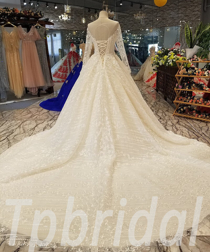 lace wedding dress with train 257-03