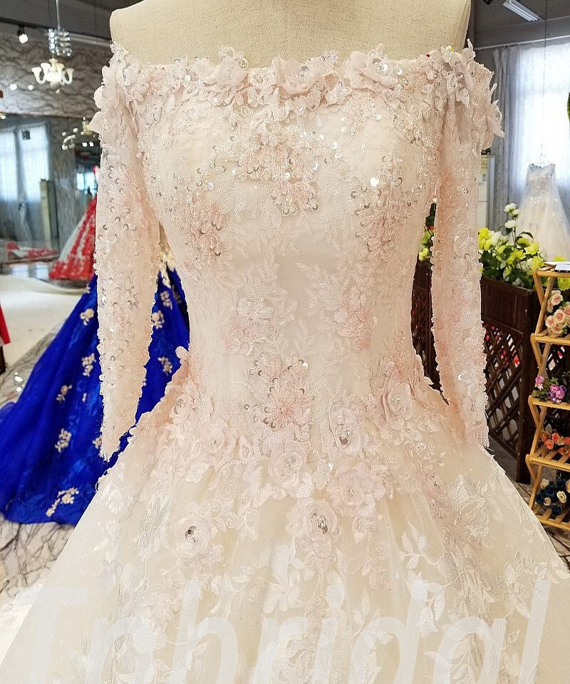 luxury wedding dress 264-01