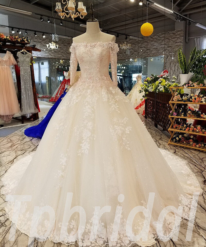 luxury wedding dress 264-04