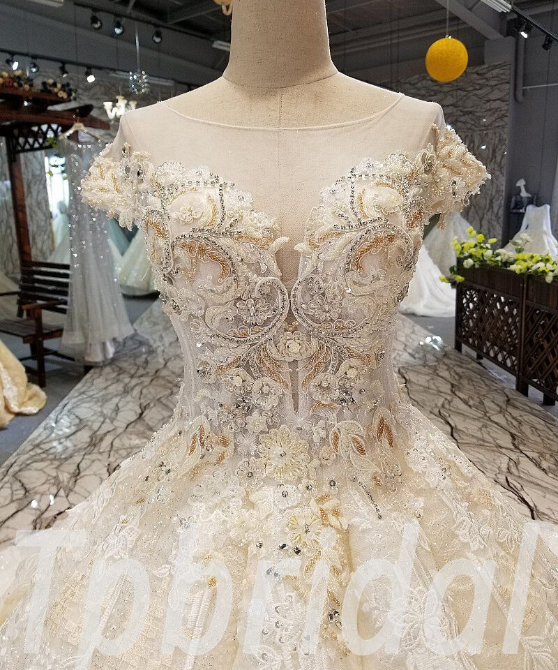 ball gown wedding dress with train 300-10