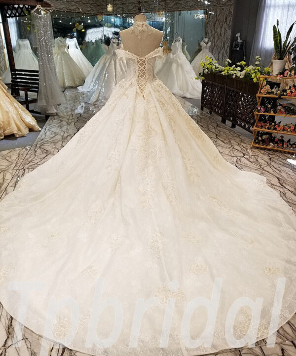 luxury wedding dress with train 309-07