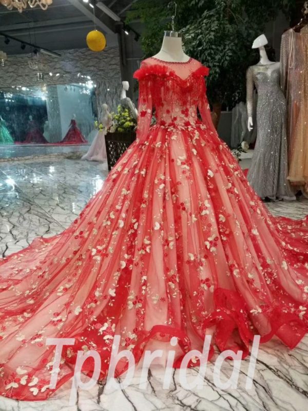 Red Quinceanera Dresses Long Sleeve Wedding Dress With Train