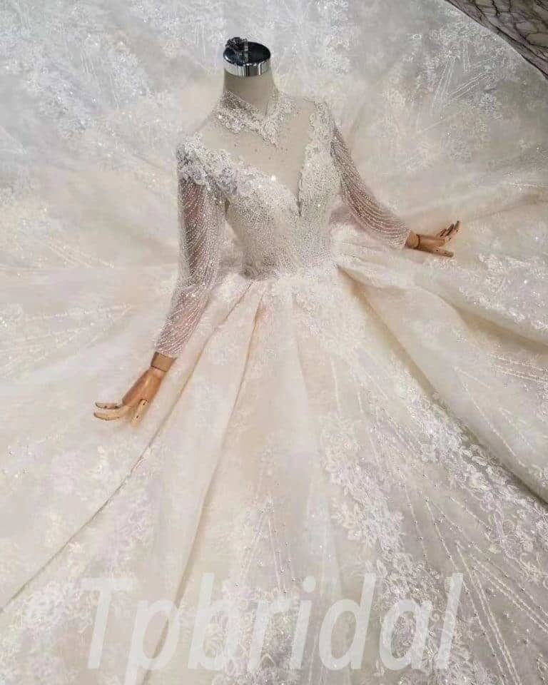 wedding dresses with sleeves-0409-01