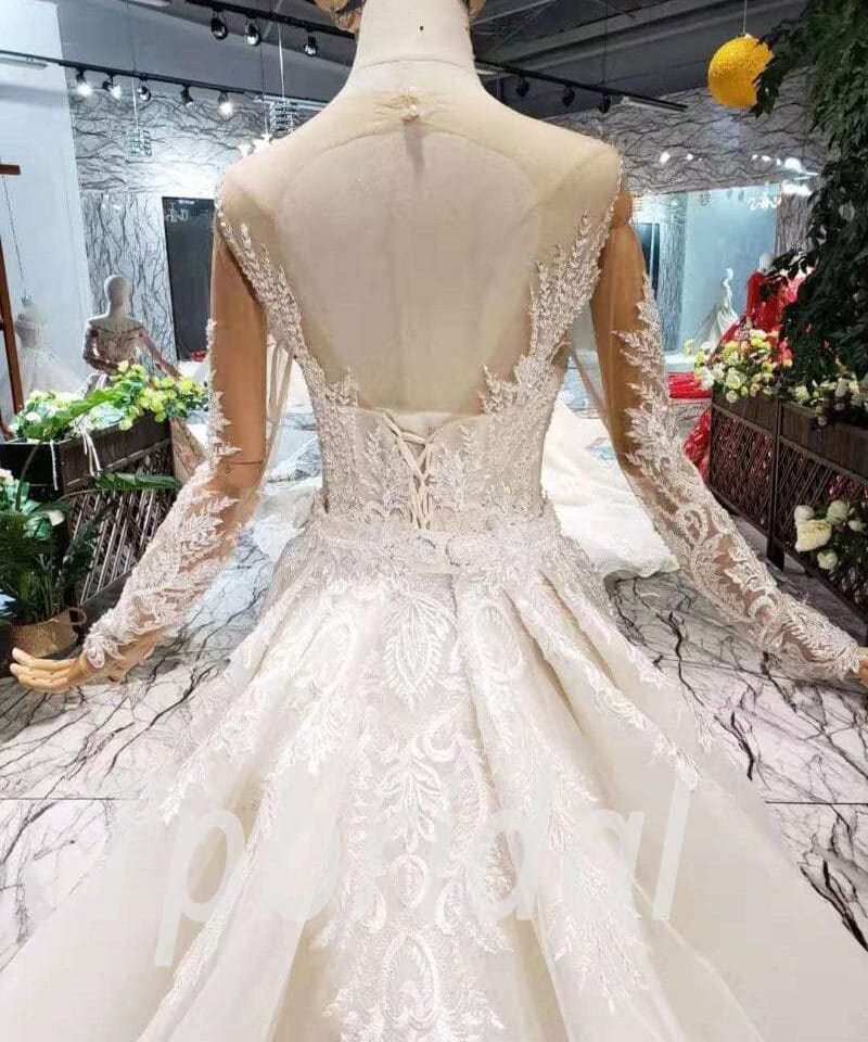Detachable train wedding dress 512-09