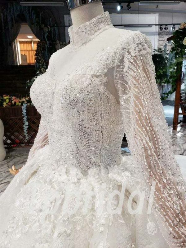 Ball Gown White Wedding Dress Long Sleeve Applique Lace