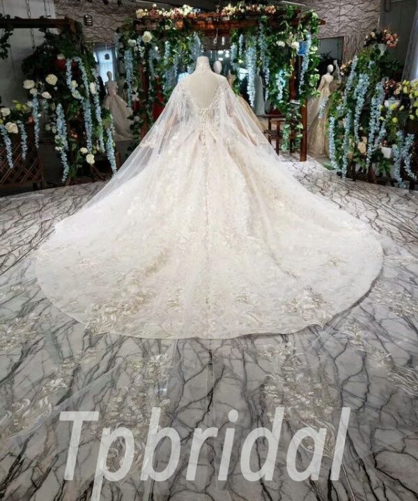 haute couture lace wedding dress 554-09