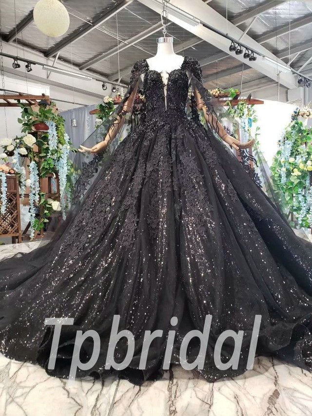 Black Wedding Dress,ballgown Wedding Dress, Gothic Wedding Dress, Black  Bridal Gown,v Neckline Wedding Dress, Lace Wedding Dress - Etsy
